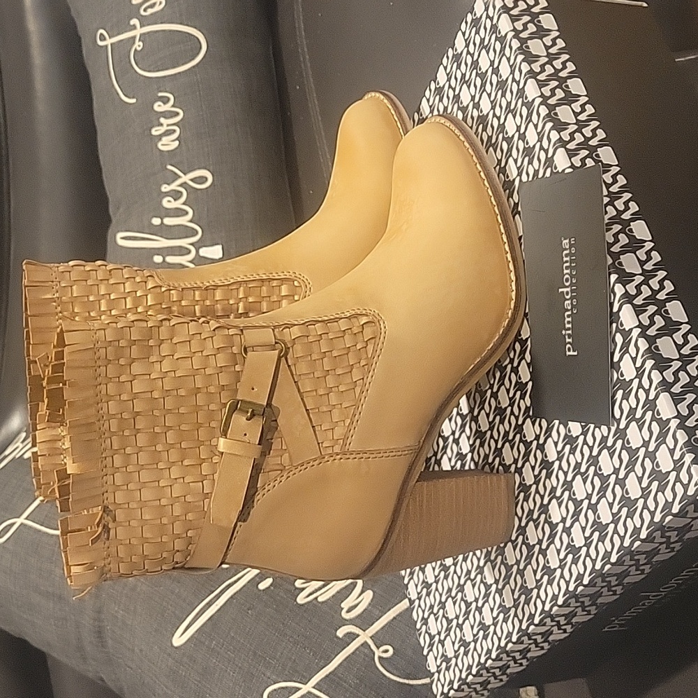 Primadonna boots